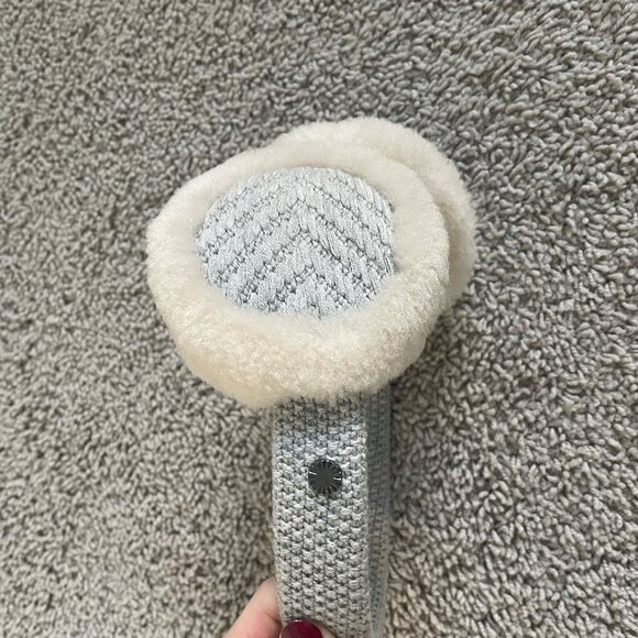 UGG Wired Cable Steel Heather Earmuffs - Picture 3 of 4